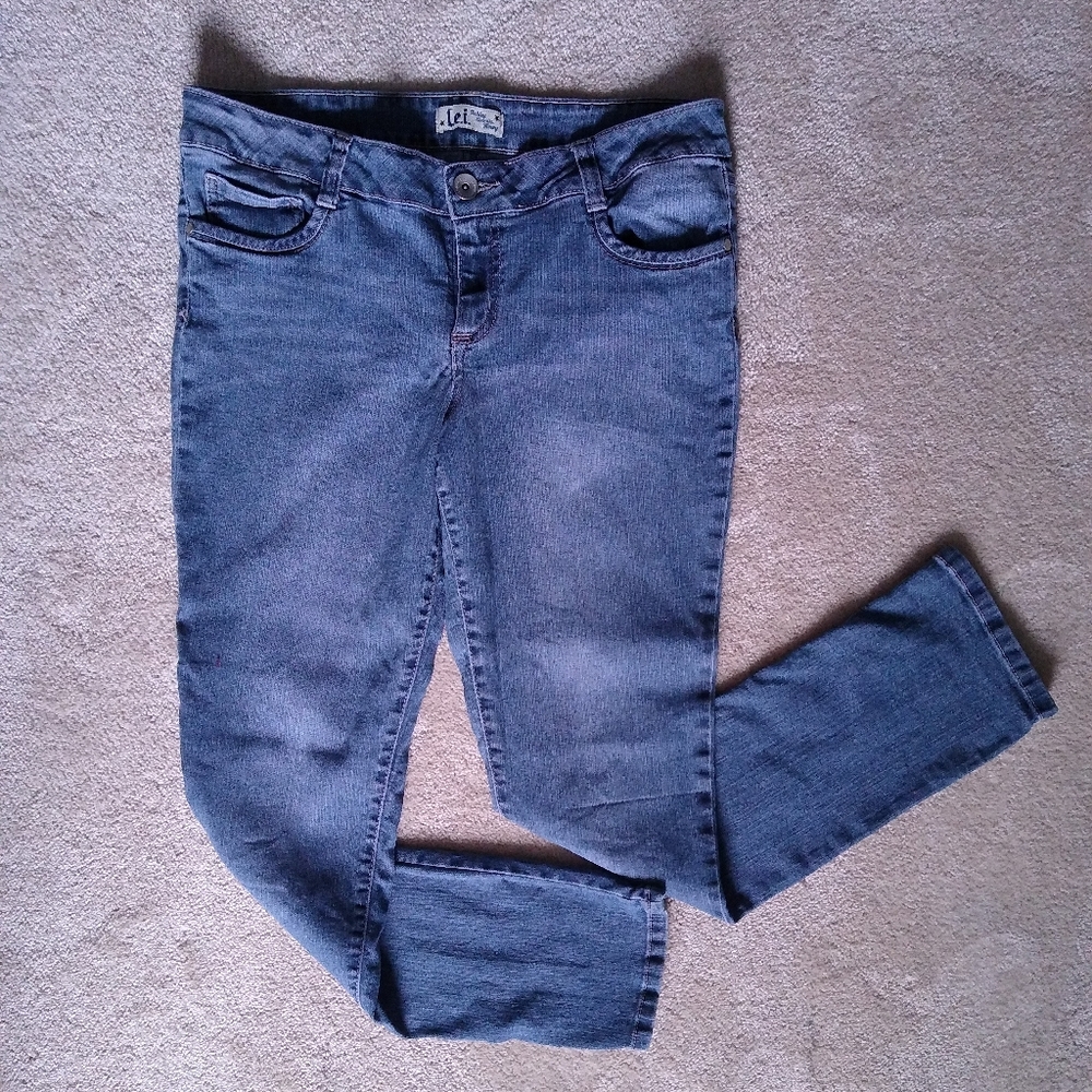 L.e.i. jeans